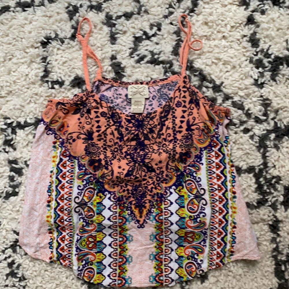 Crop Top - Picture 4 of 5